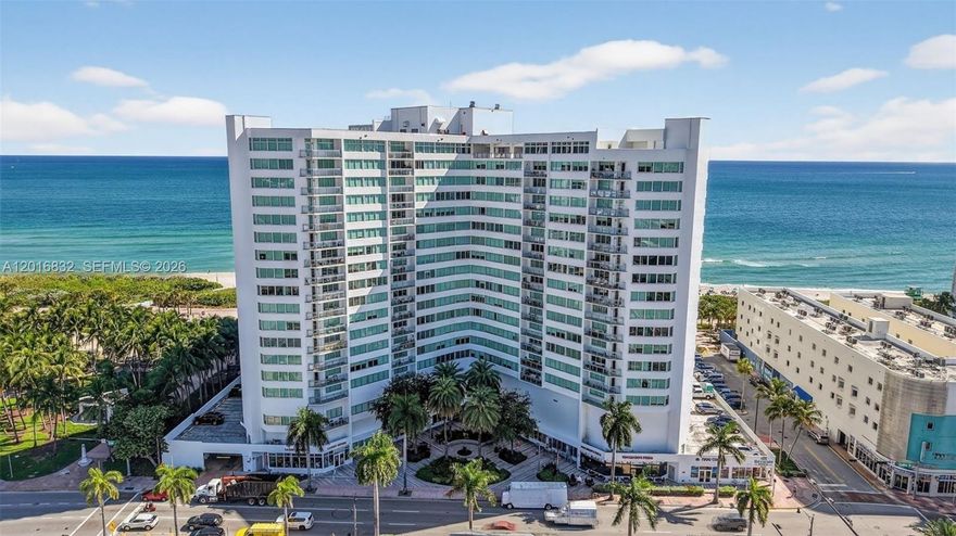First time ever listed on the market. Tenant occupied with long-term tenants paying $2,000/month. Lease expires at the end of the month.

Unit features a renovated kitchen and bathroom, offering updated interiors throughout.

Building is currently undergoing assessments. Seller is motivated and open to negotiation.

Showings begin June 1st. Please contact listing agent with any questions in the meantime.