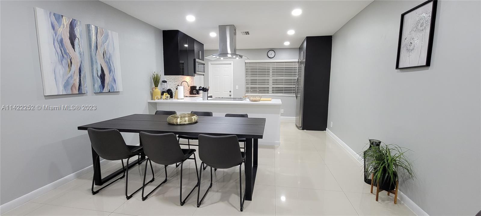 NEWMANS SURVEY - Residential Lease