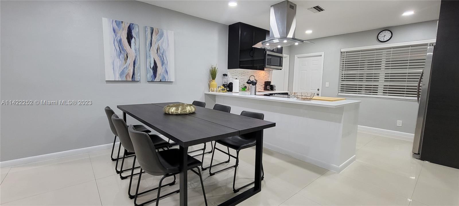 NEWMANS SURVEY - Residential Lease