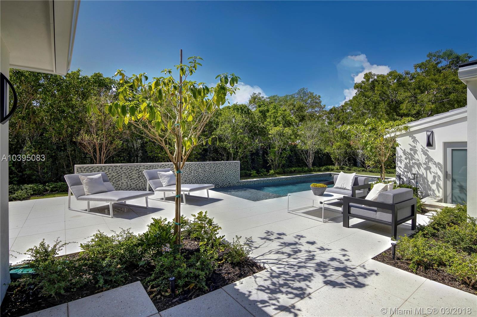 LA GORCE GOLF SUB - Residential