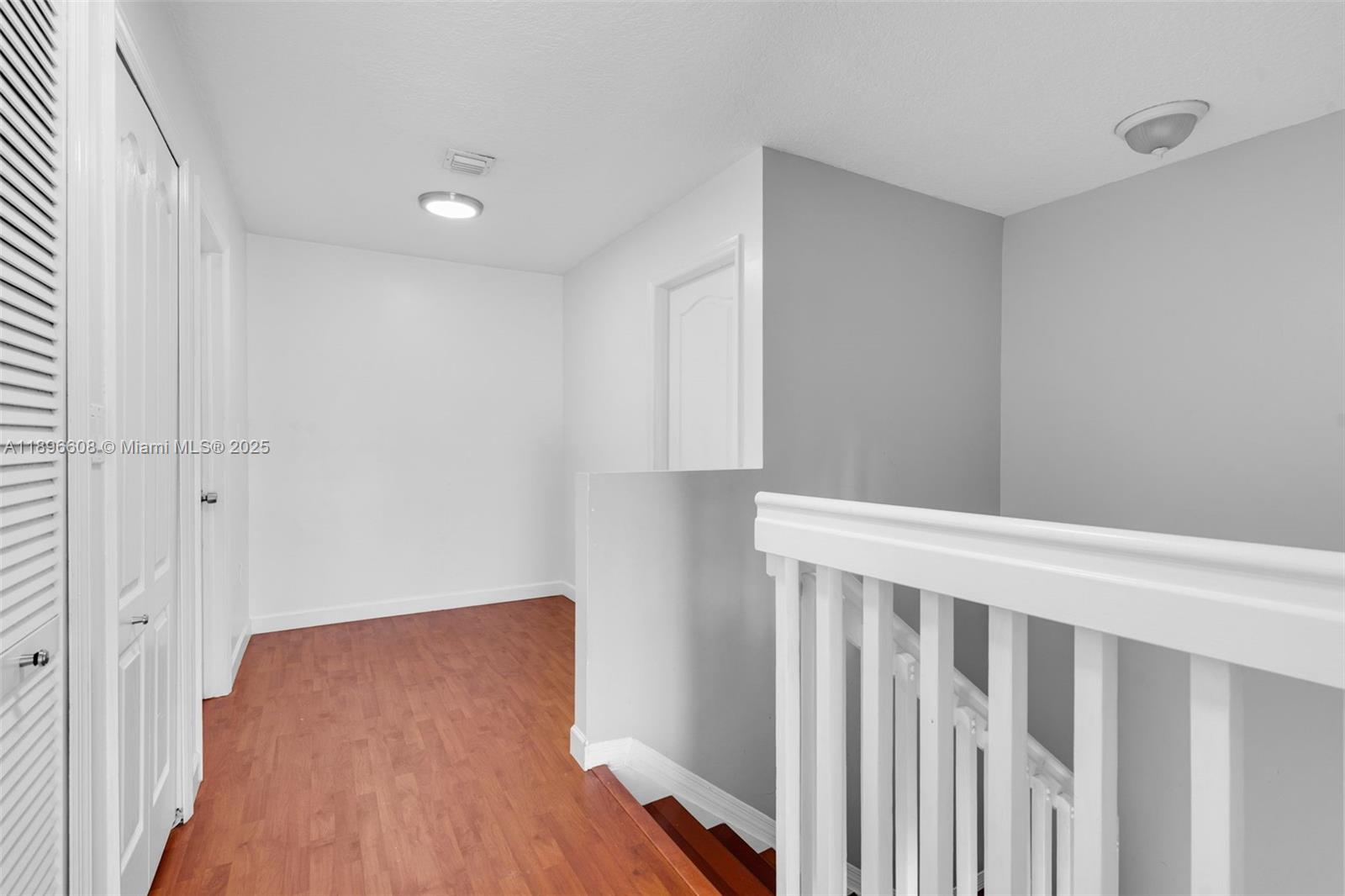 POD 14 AT MONARCH LAKES - Residential Lease