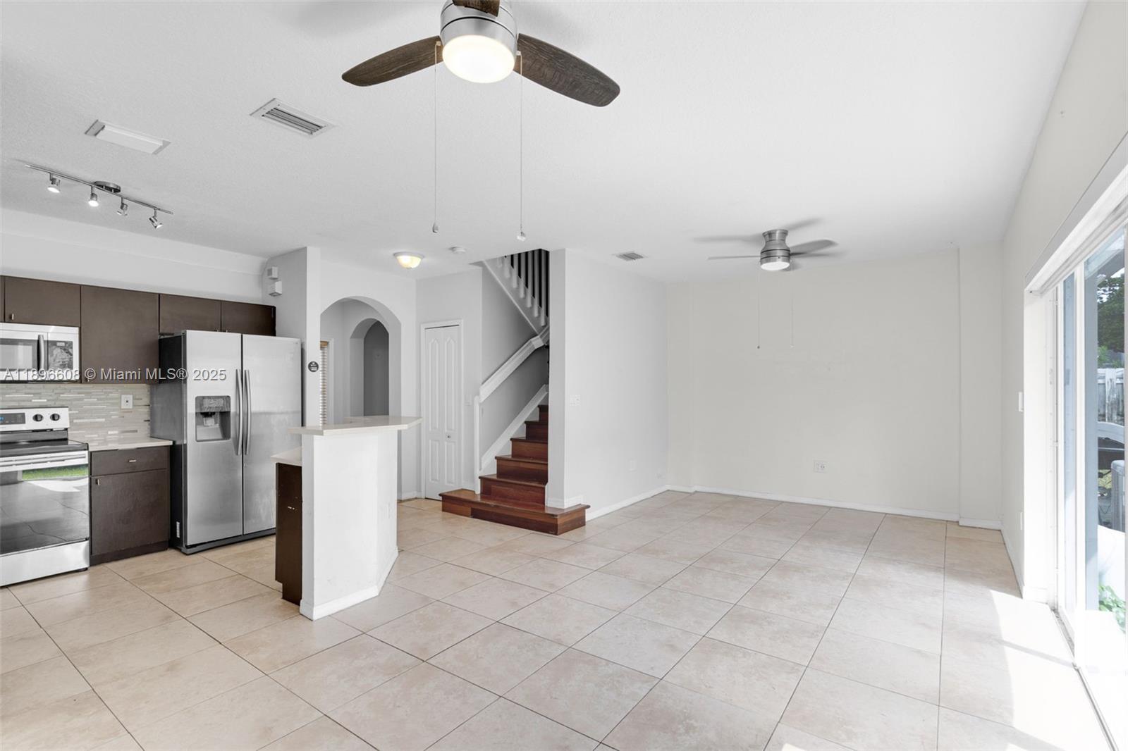 POD 14 AT MONARCH LAKES - Residential Lease