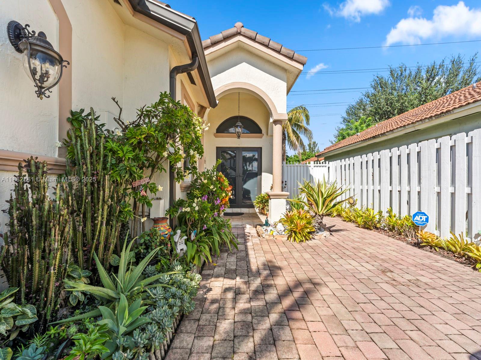 RIVIERA TRACE 1ST ADDN - Residential