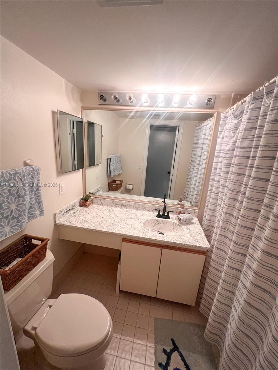 LIBERTY SQUARE CONDO - Residential