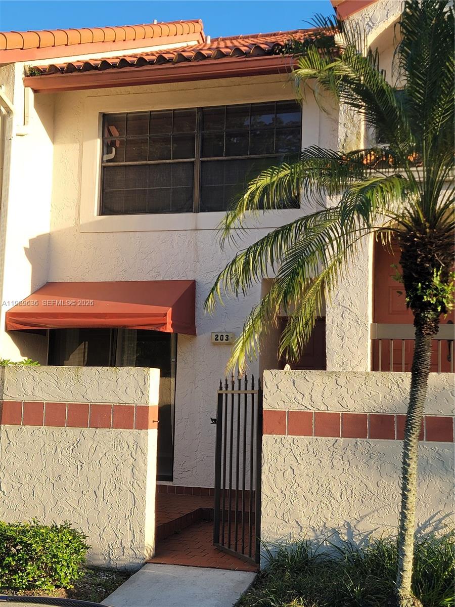 LIBERTY SQUARE CONDO - Residential