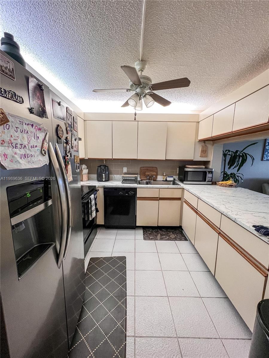 LIBERTY SQUARE CONDO - Residential