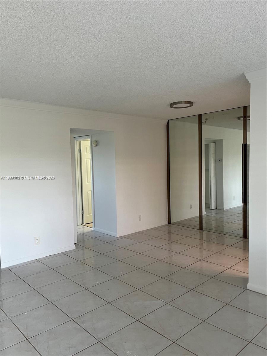 SANTA MONICA CONDOMINIUM - Residential Lease