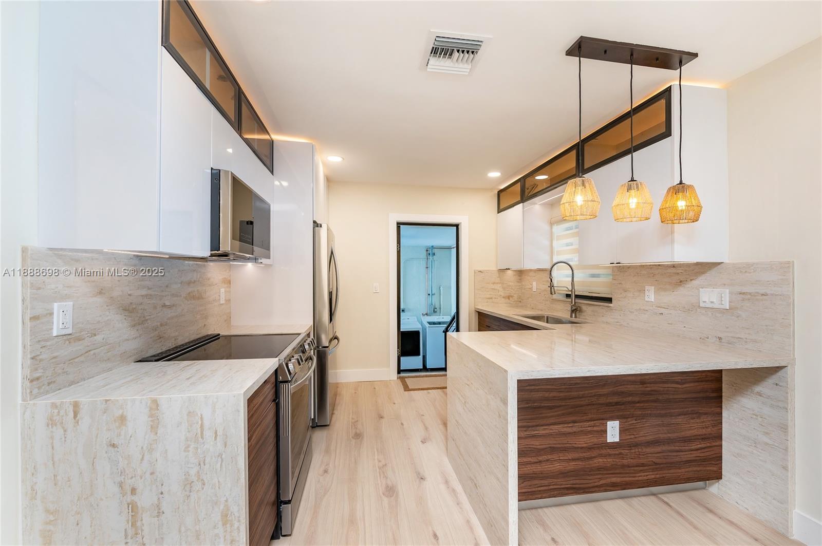 FOUST SUB - Residential