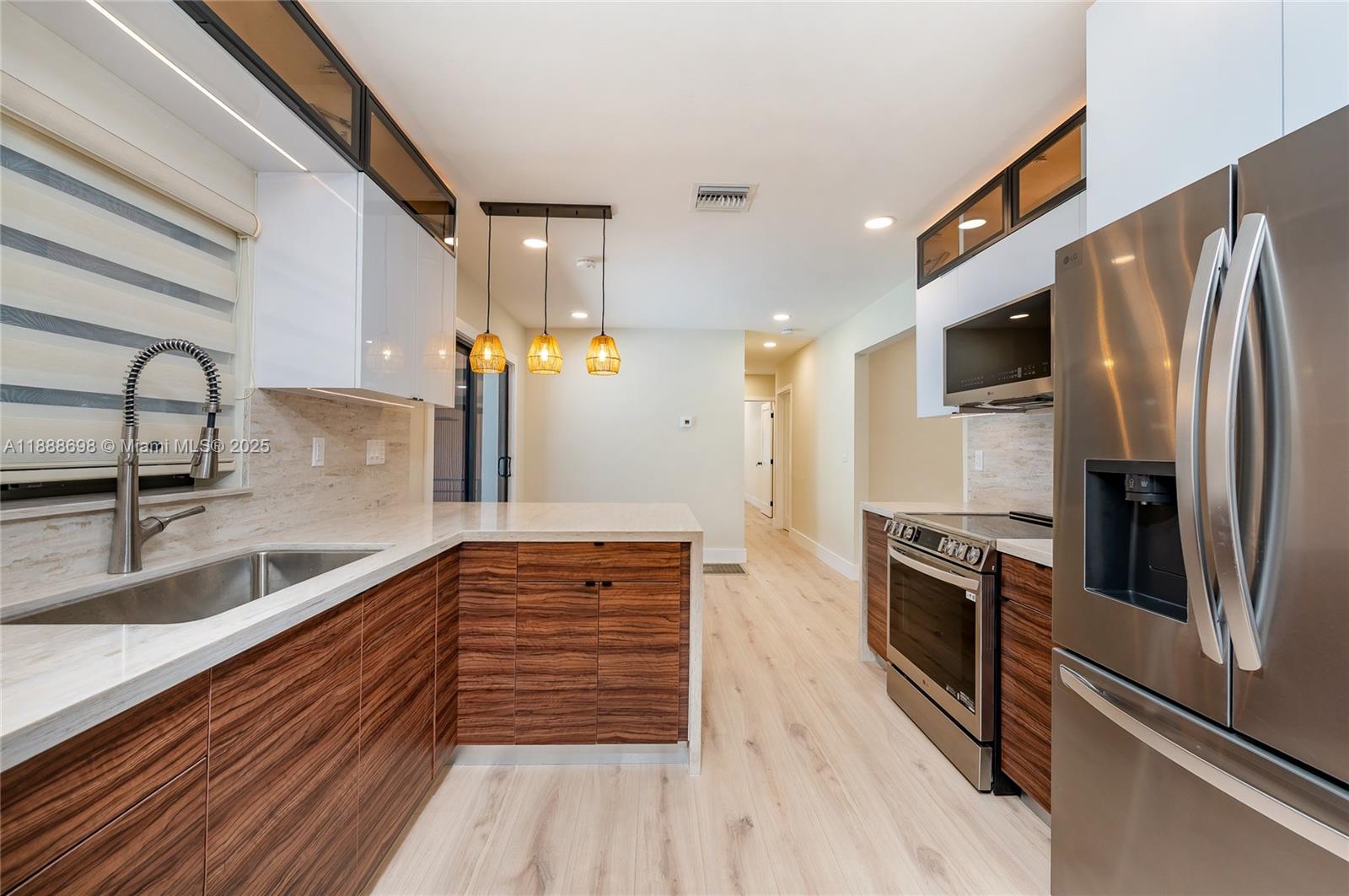 FOUST SUB - Residential