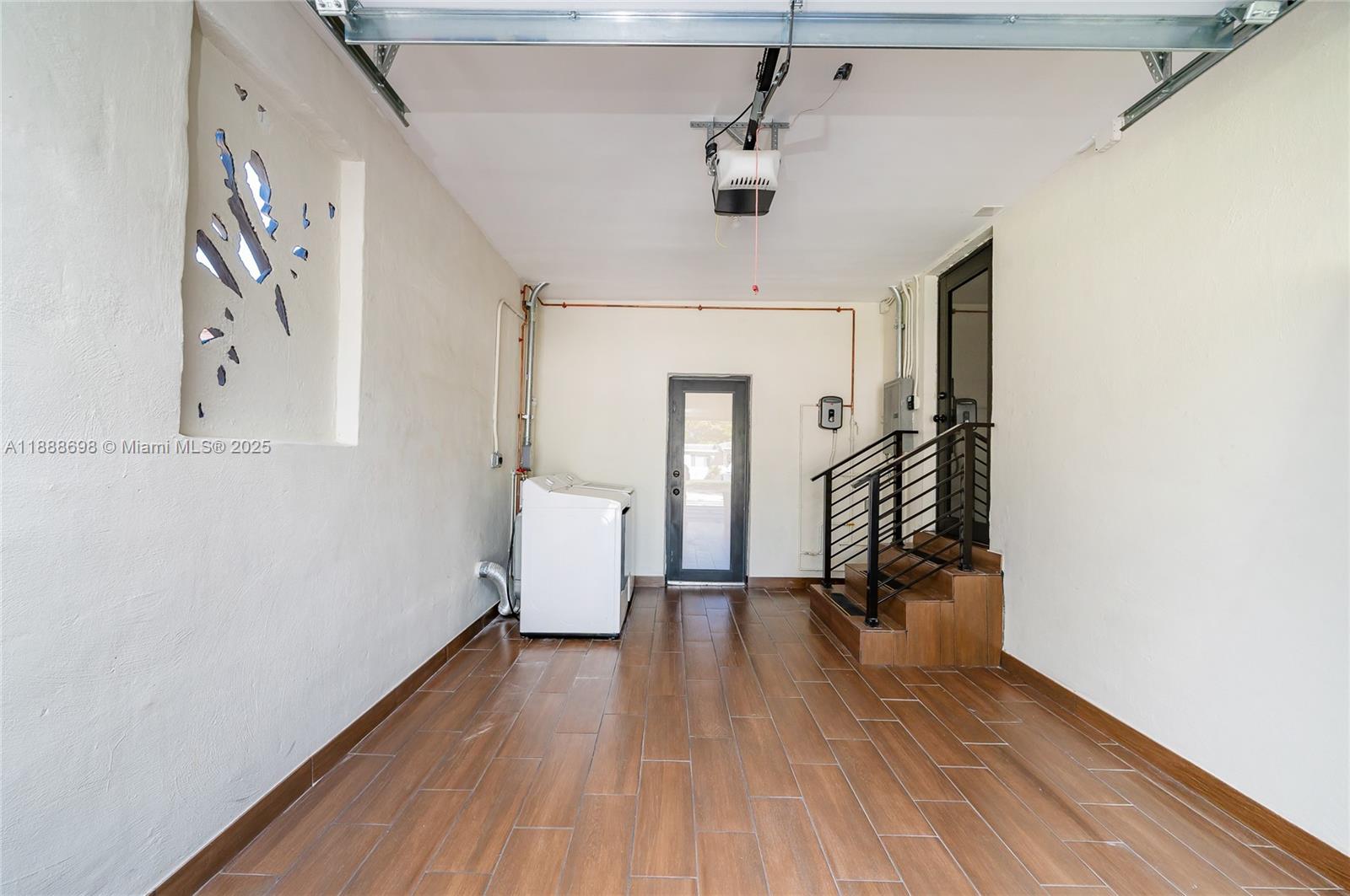 FOUST SUB - Residential