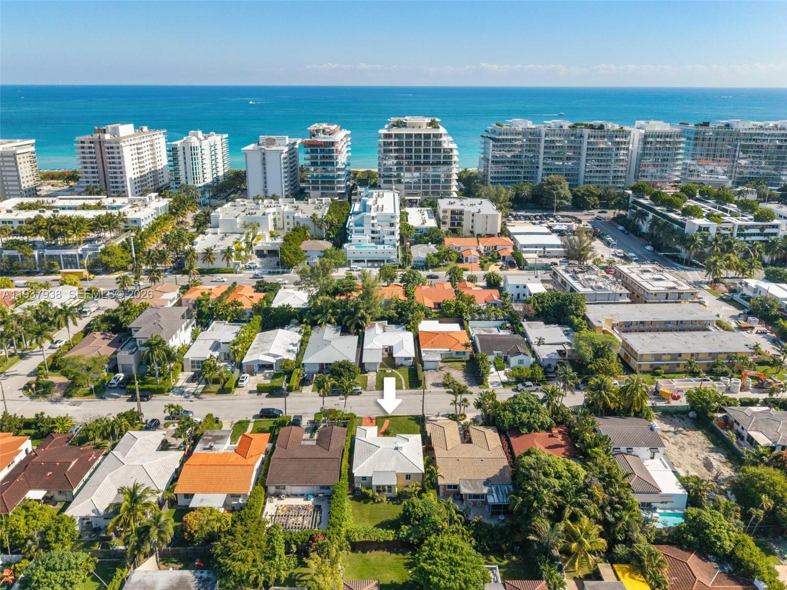 ALTOS DEL MAR NO 4 - Residential