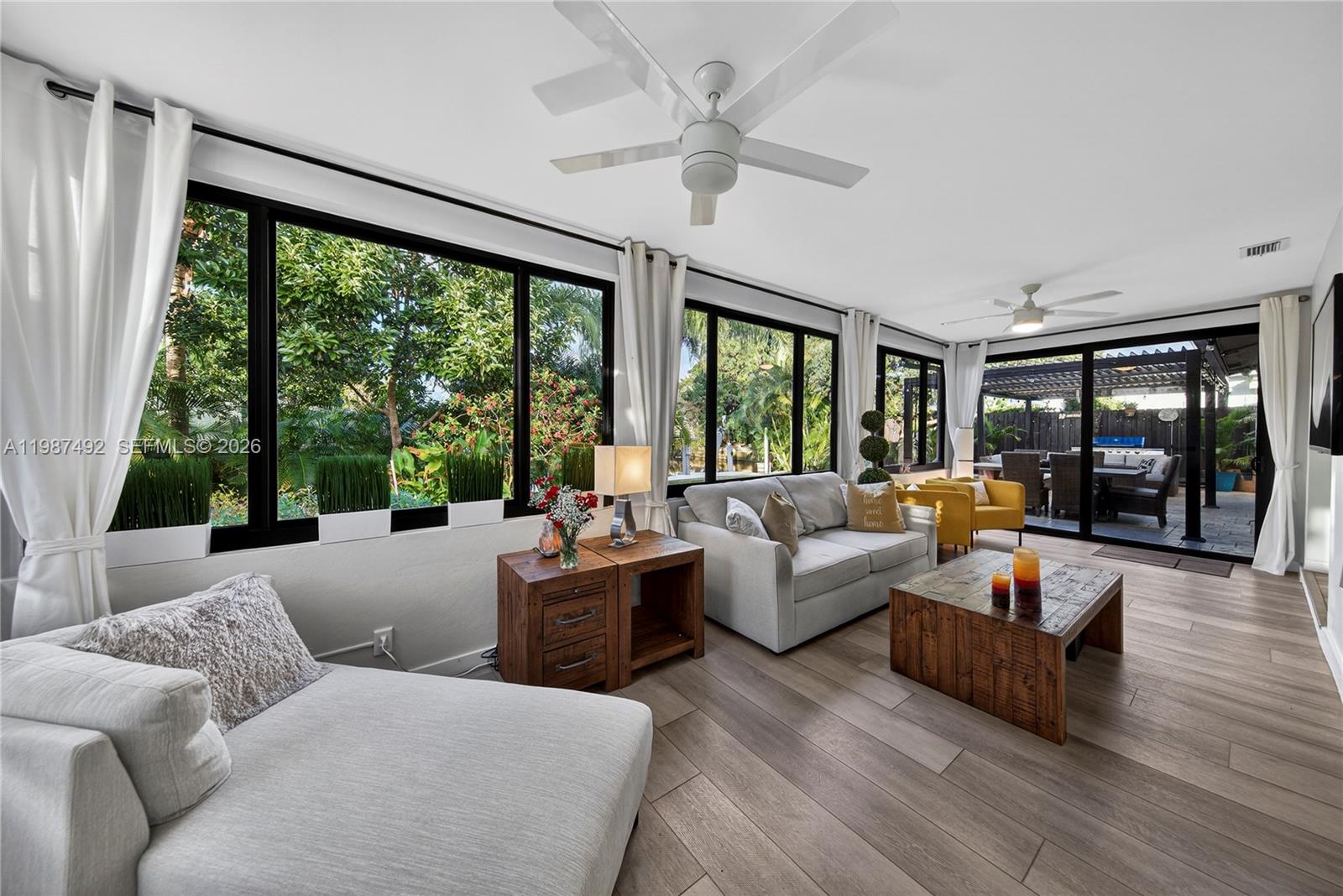 GARDEN ISLES SEC 4 - Residential Lease