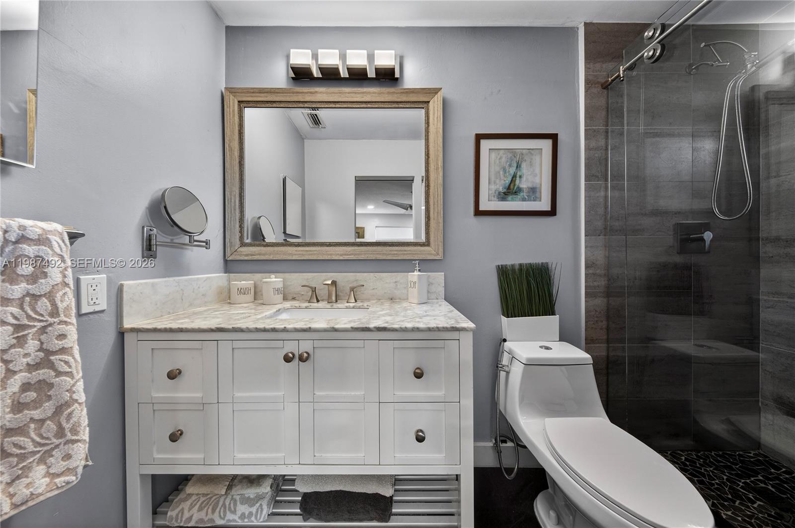 GARDEN ISLES SEC 4 - Residential Lease