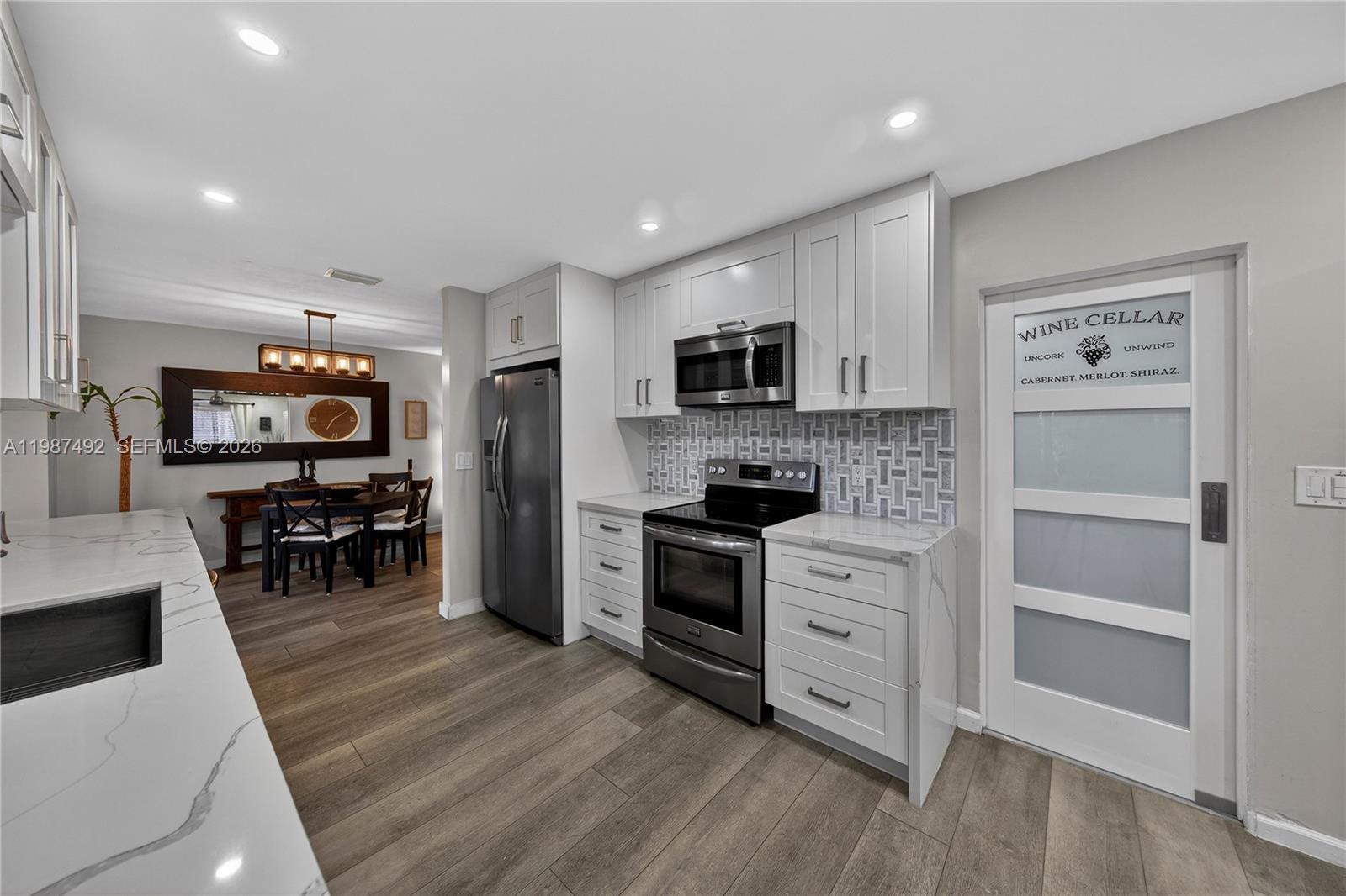 GARDEN ISLES SEC 4 - Residential Lease