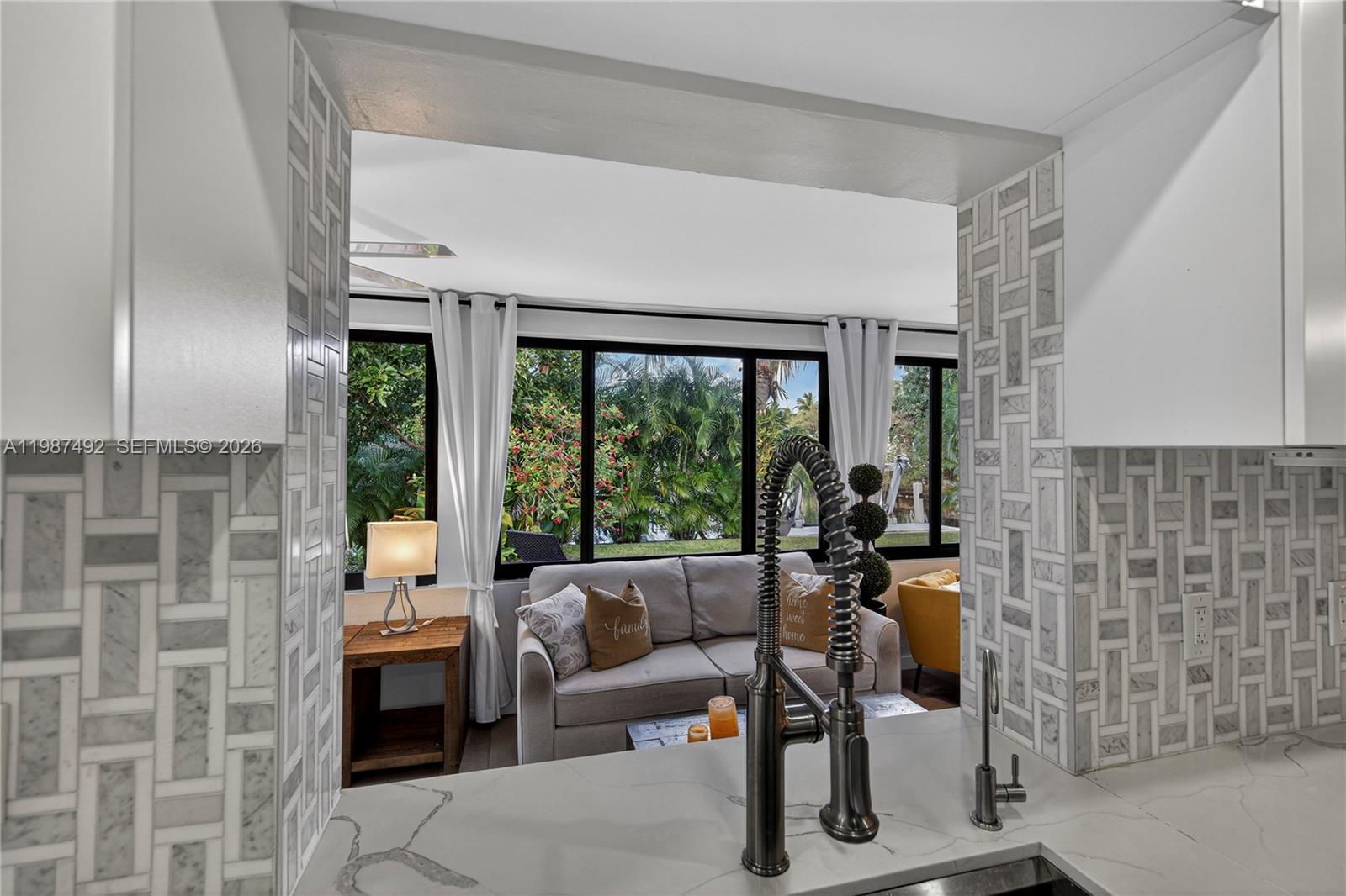 GARDEN ISLES SEC 4 - Residential Lease