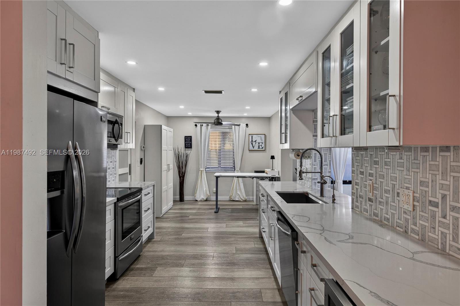 GARDEN ISLES SEC 4 - Residential Lease