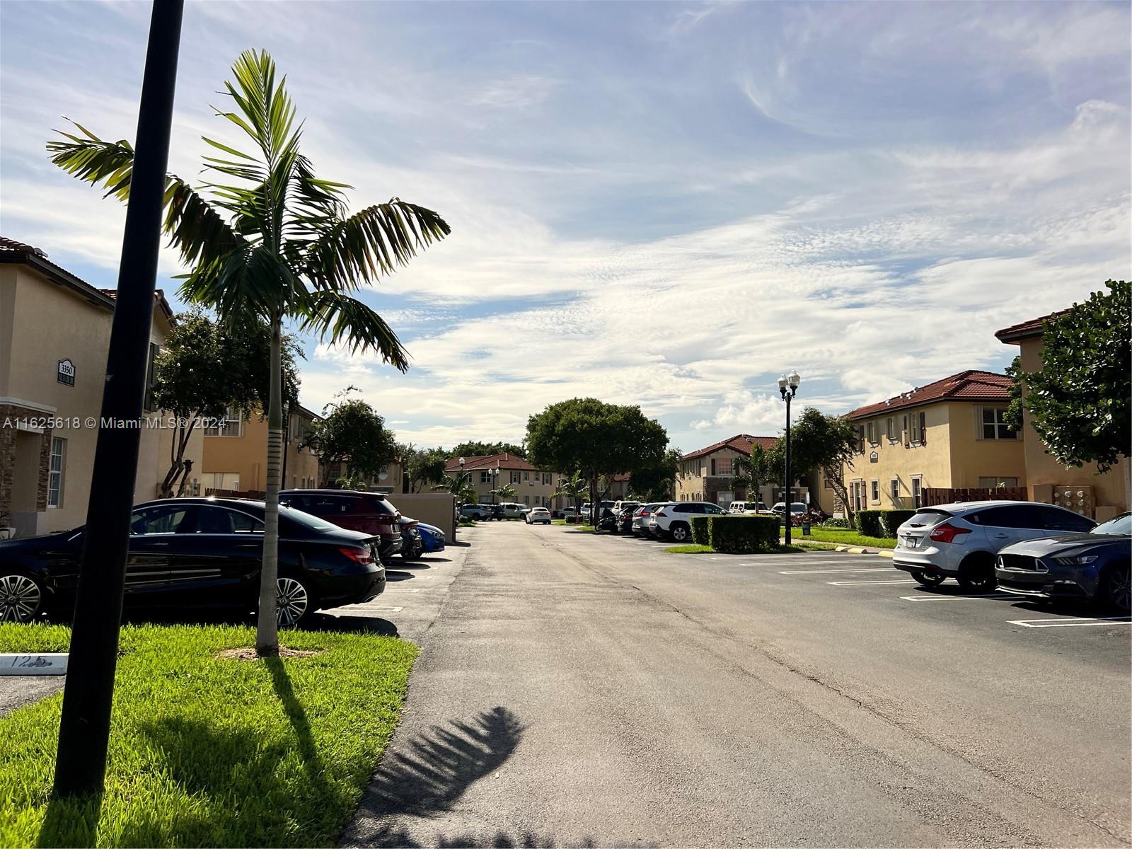 VILLAS AT CARMEL CONDO NO - Residential Lease