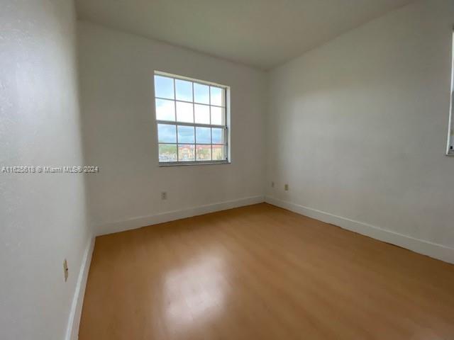 VILLAS AT CARMEL CONDO NO - Residential Lease