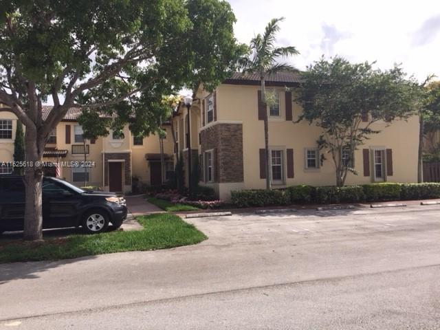 VILLAS AT CARMEL CONDO NO - Residential Lease