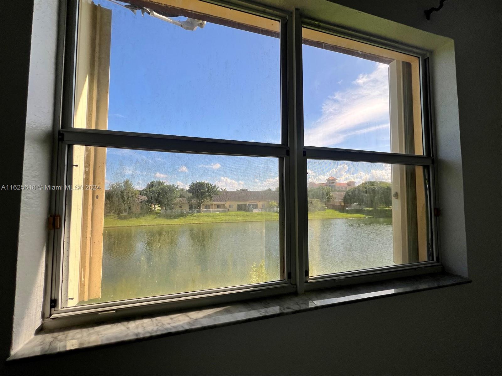 VILLAS AT CARMEL CONDO NO - Residential Lease