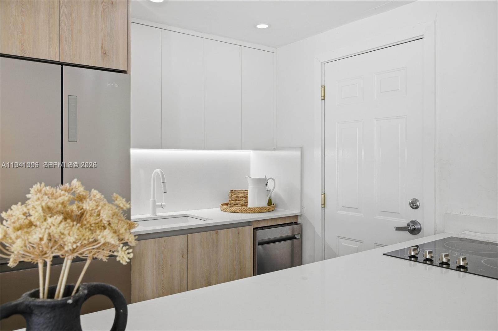 KEY ISLANDER CONDO - Residential