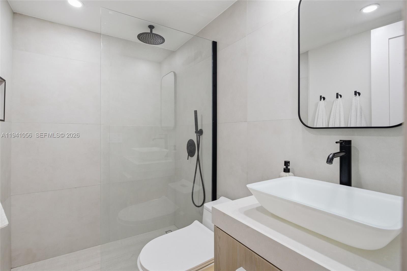 KEY ISLANDER CONDO - Residential