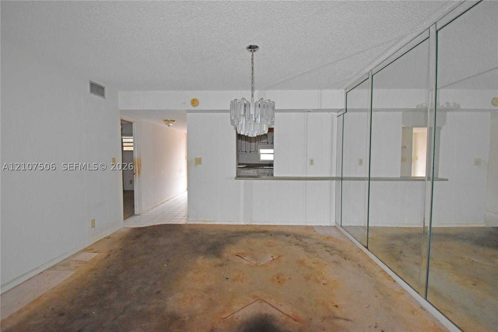 830 S Hollybrook Dr 207