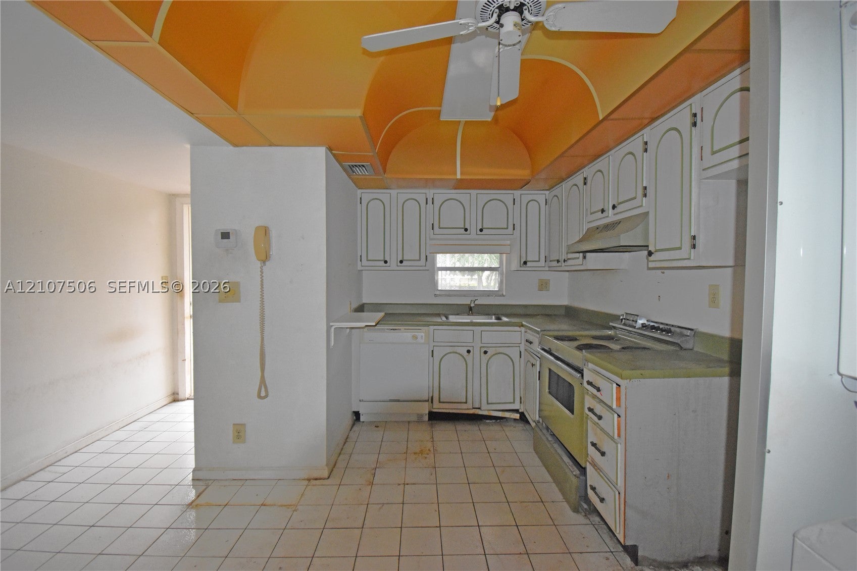 830 S Hollybrook Dr 207