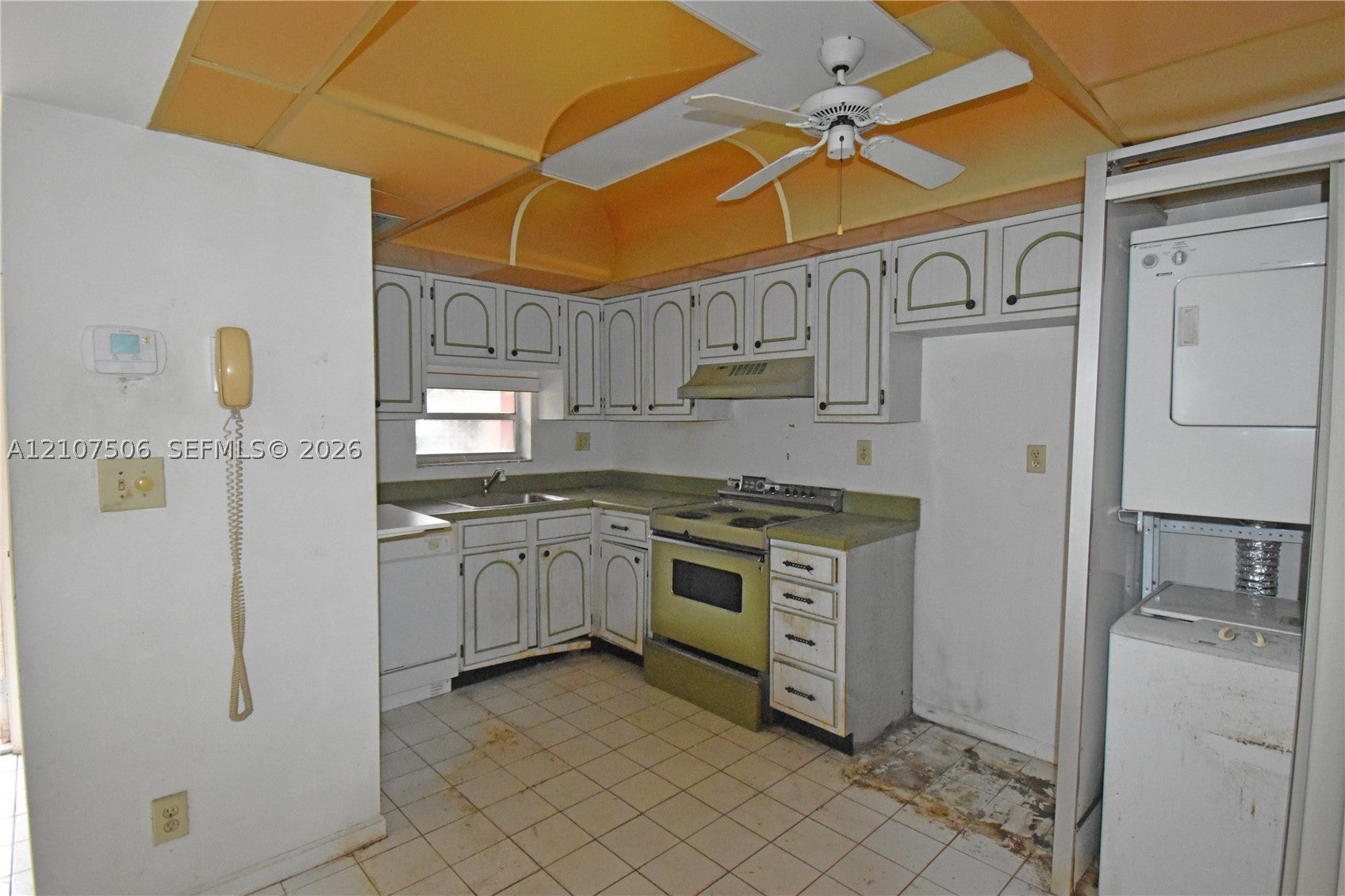 830 S Hollybrook Dr 207