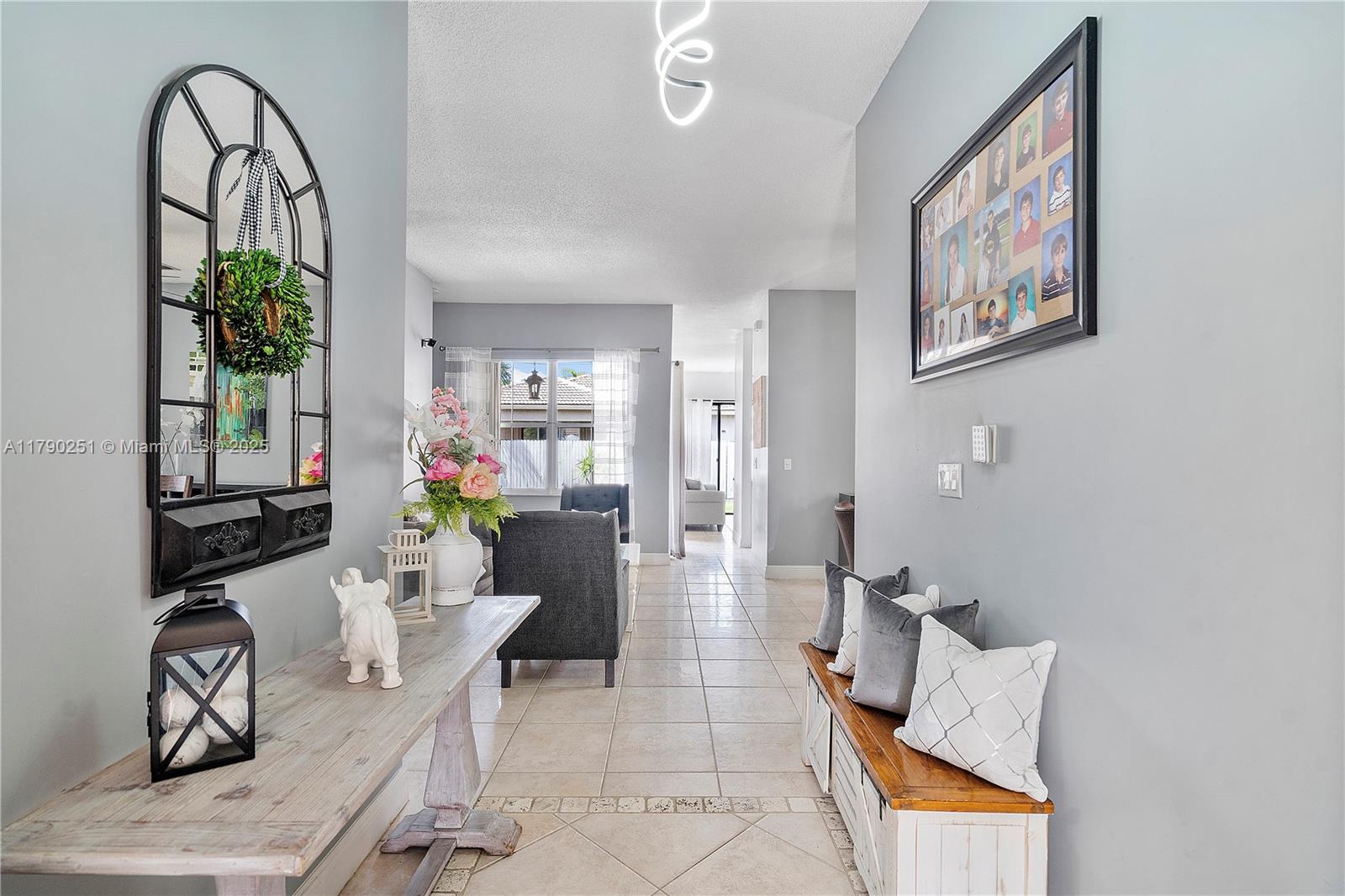 13995 S Cypress Cove Cir