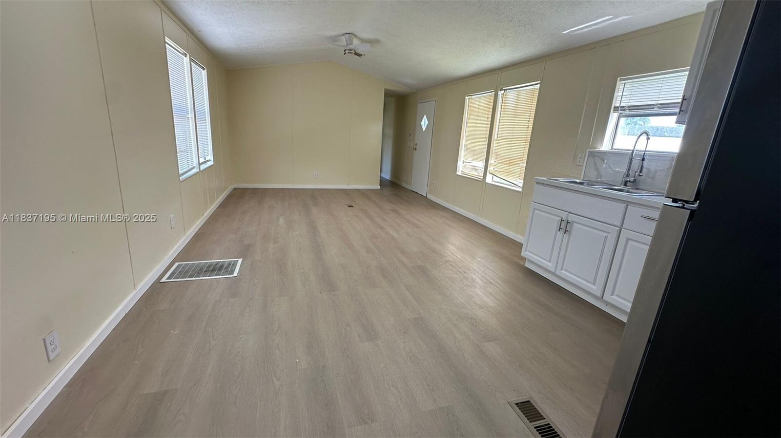 35250 SW 177th Ct 206, Homestead, FL, 33034/$205,000 3 35250 SW 177th Ct 206
