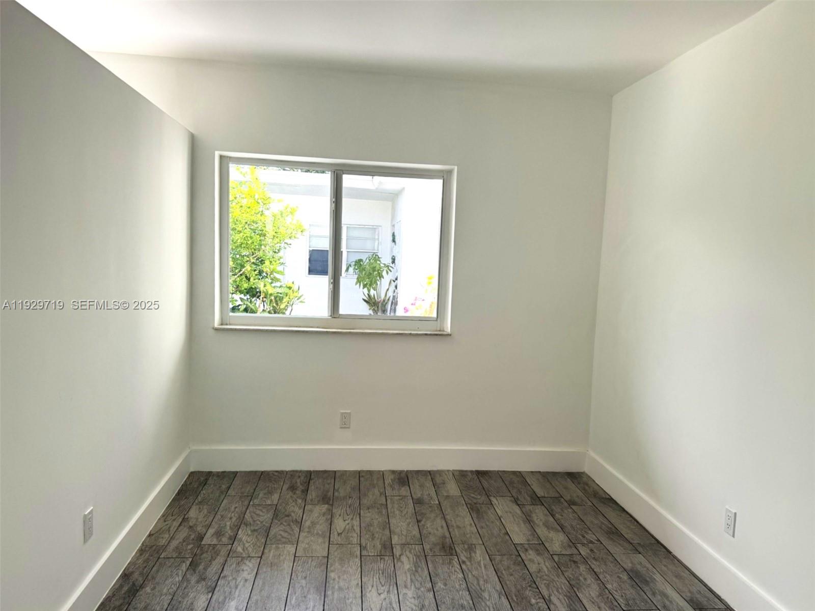 COM SILVER BLUFF - Residential Lease