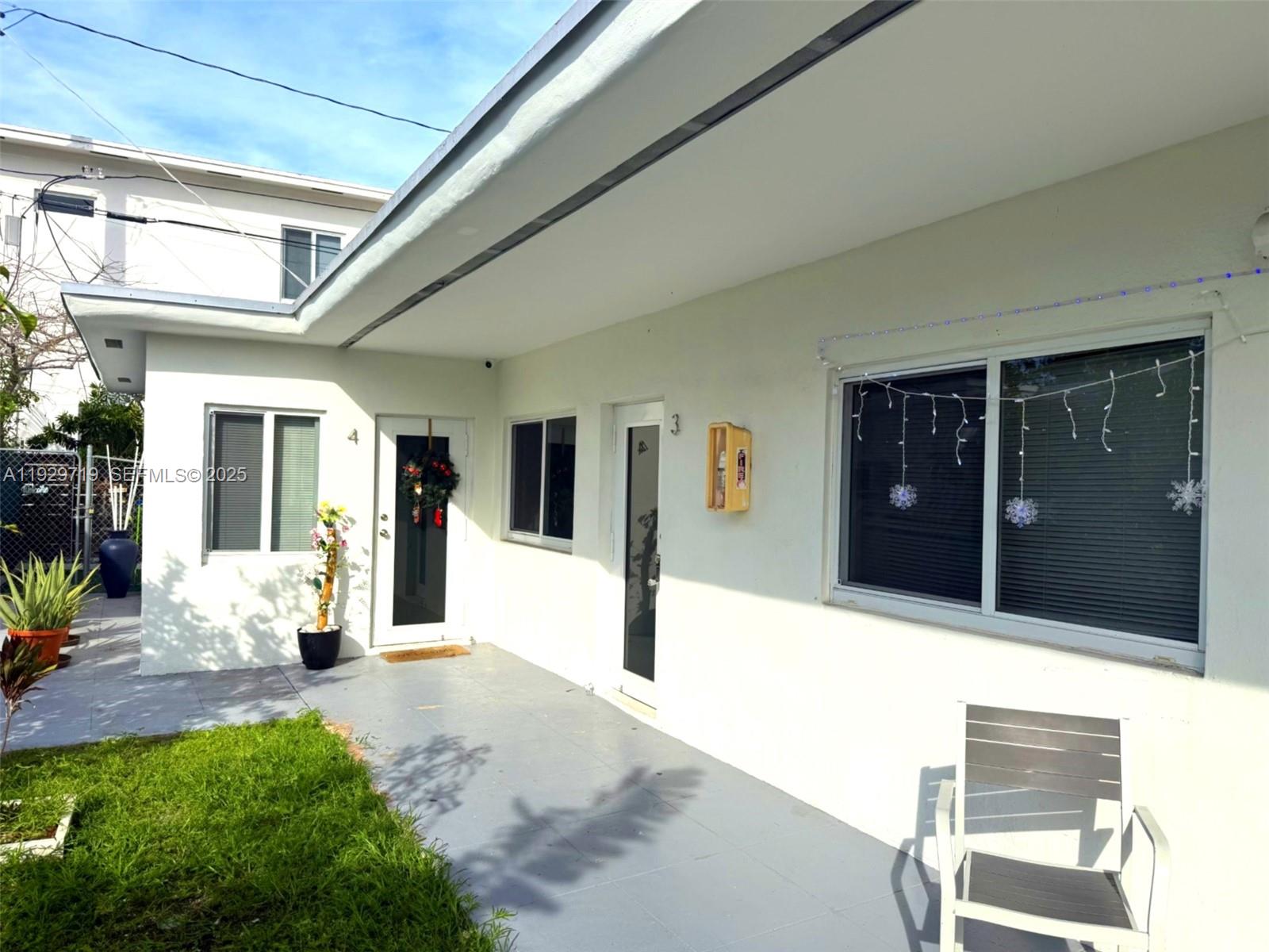 COM SILVER BLUFF - Residential Lease