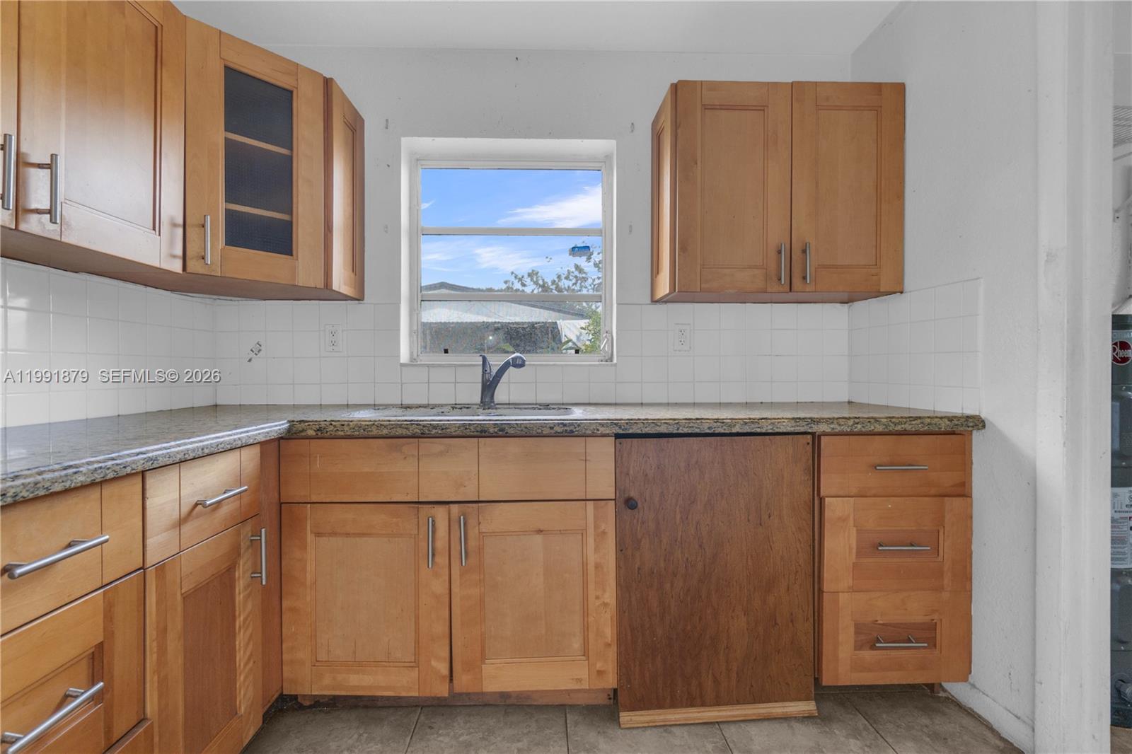 SCHOOL HOUSE SUB - Residential