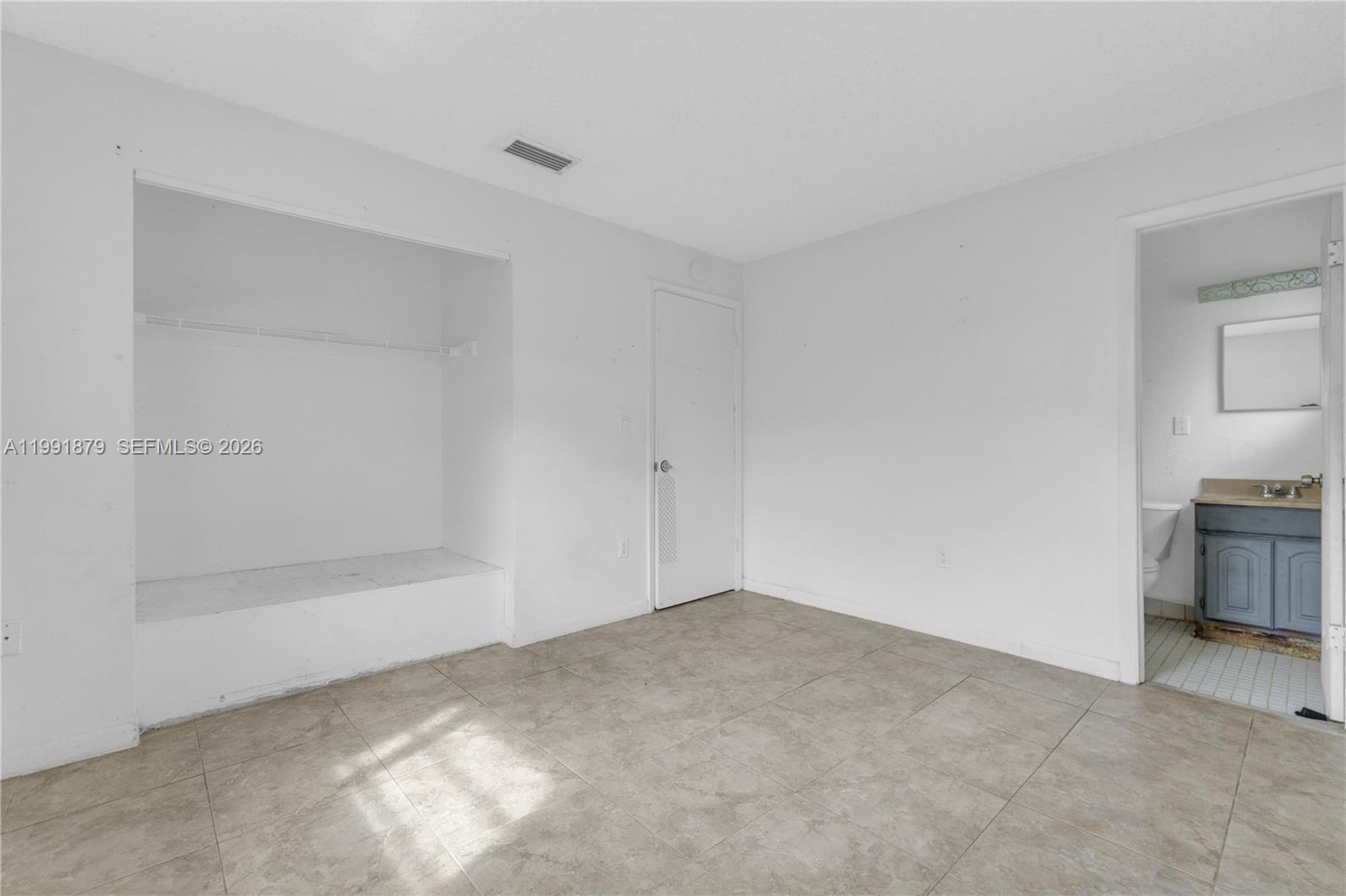 SCHOOL HOUSE SUB - Residential