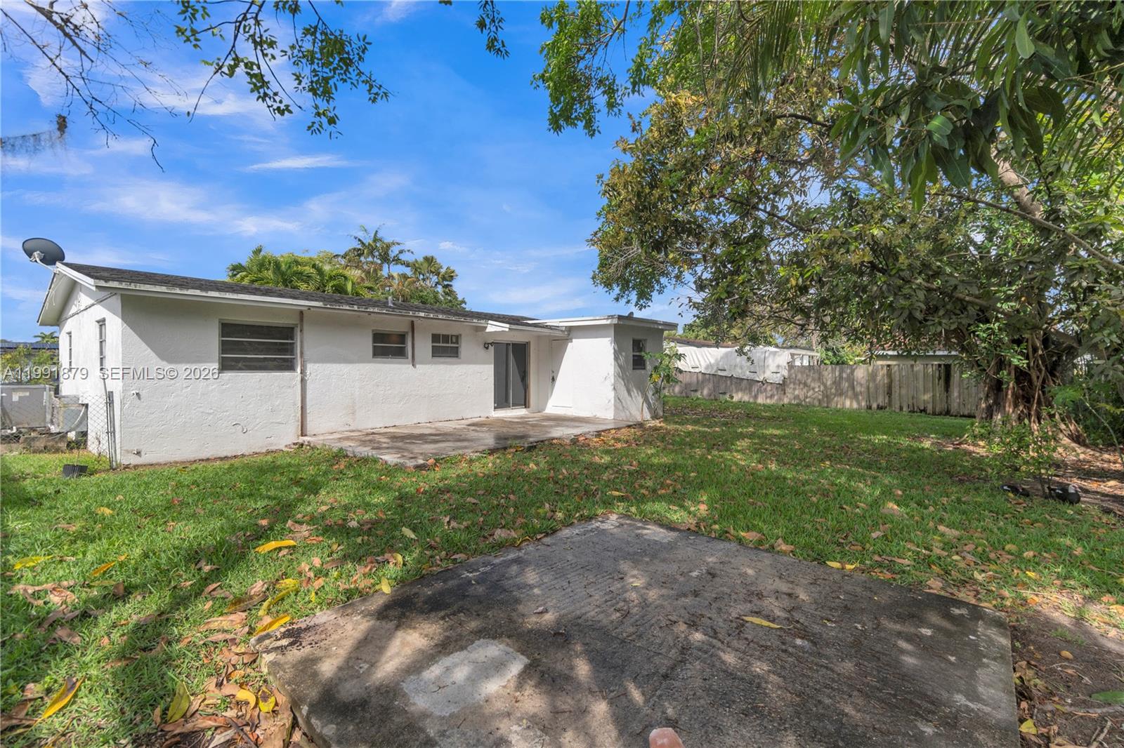 SCHOOL HOUSE SUB - Residential