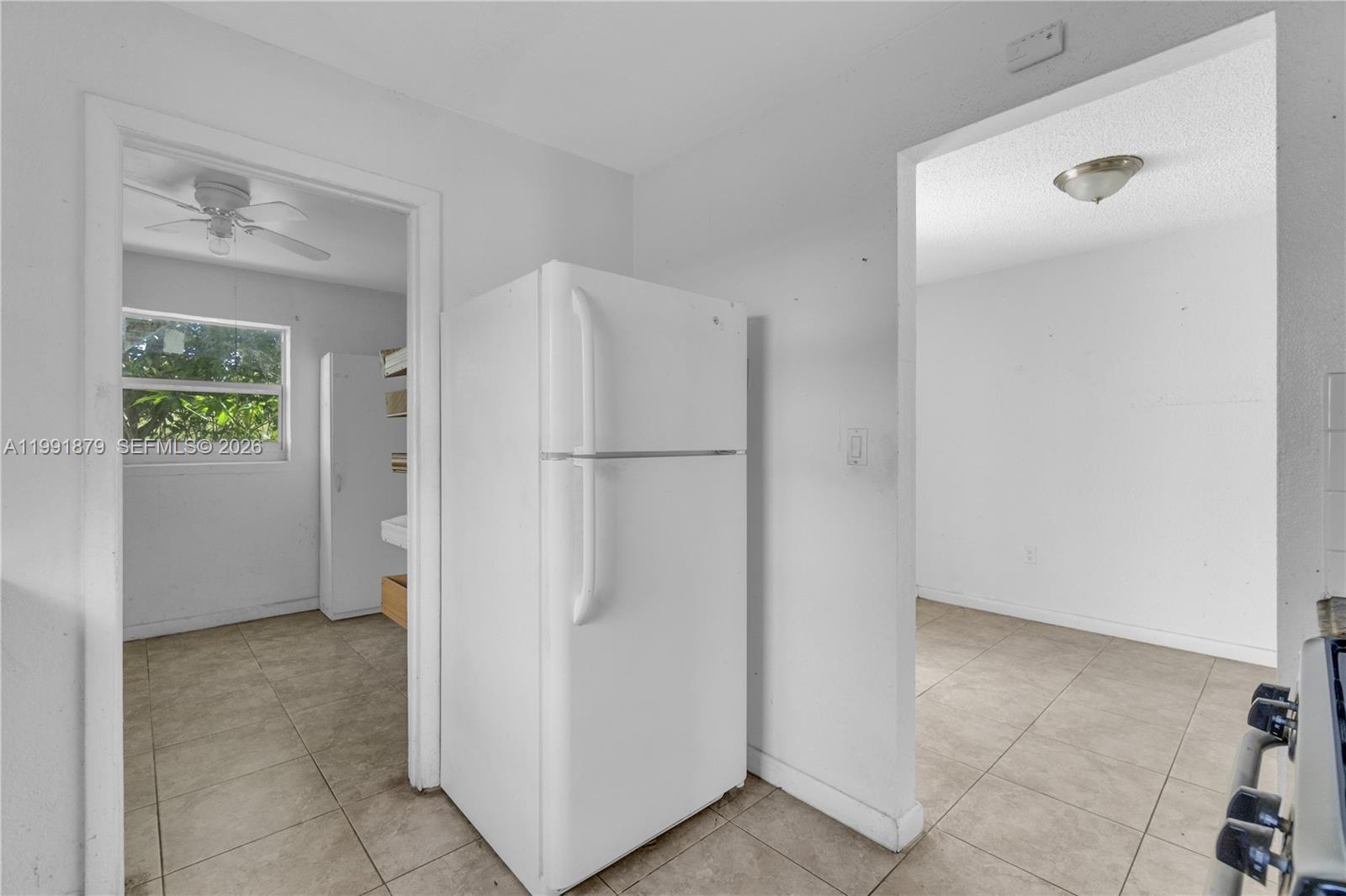 SCHOOL HOUSE SUB - Residential