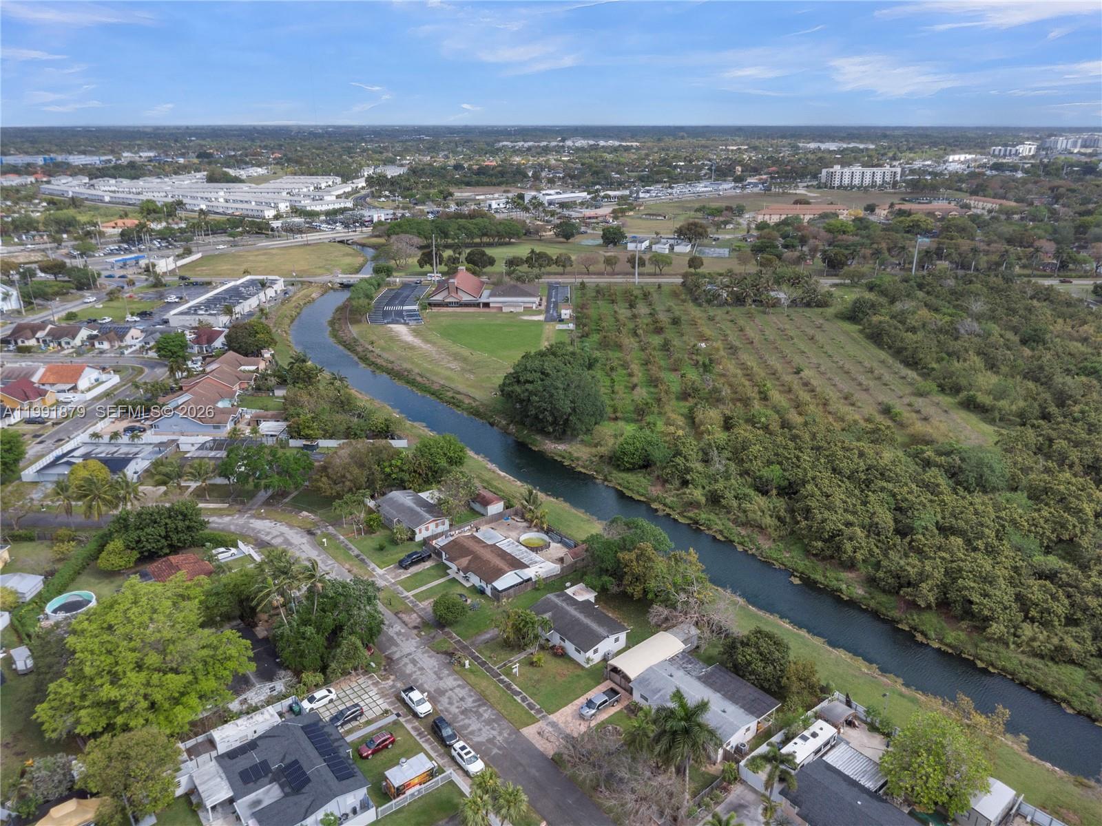 SCHOOL HOUSE SUB - Residential