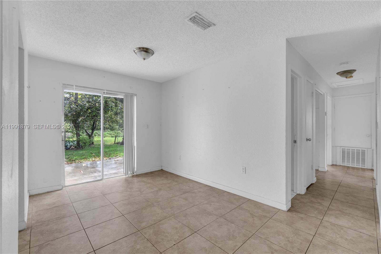 SCHOOL HOUSE SUB - Residential