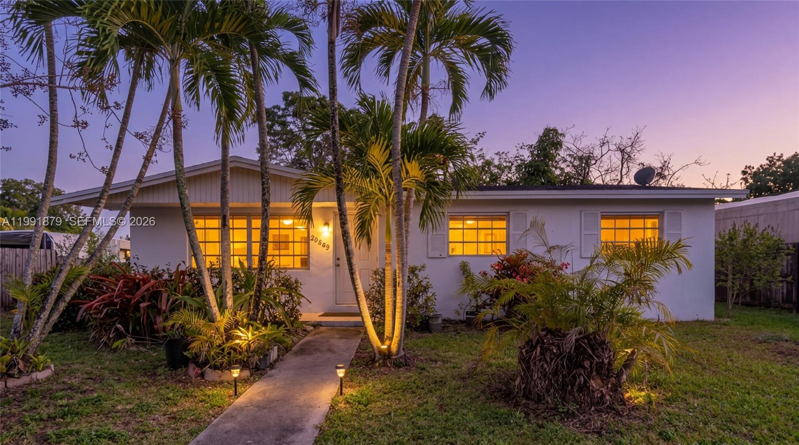 SCHOOL HOUSE SUB - Residential