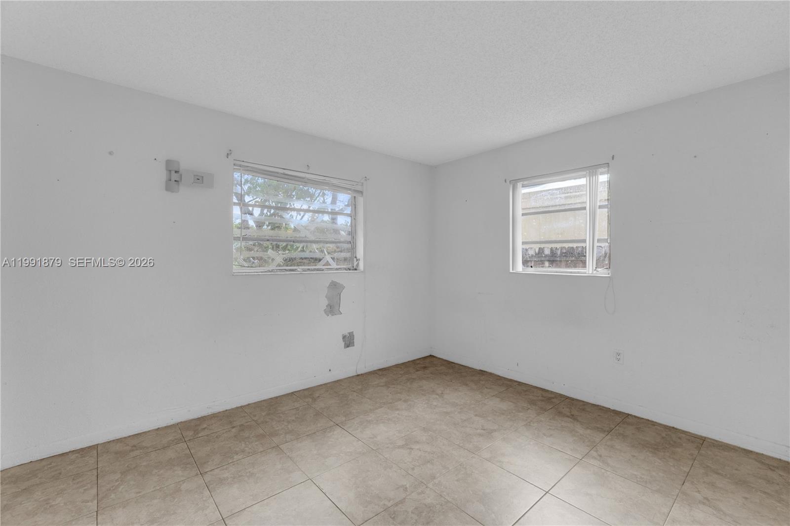 SCHOOL HOUSE SUB - Residential