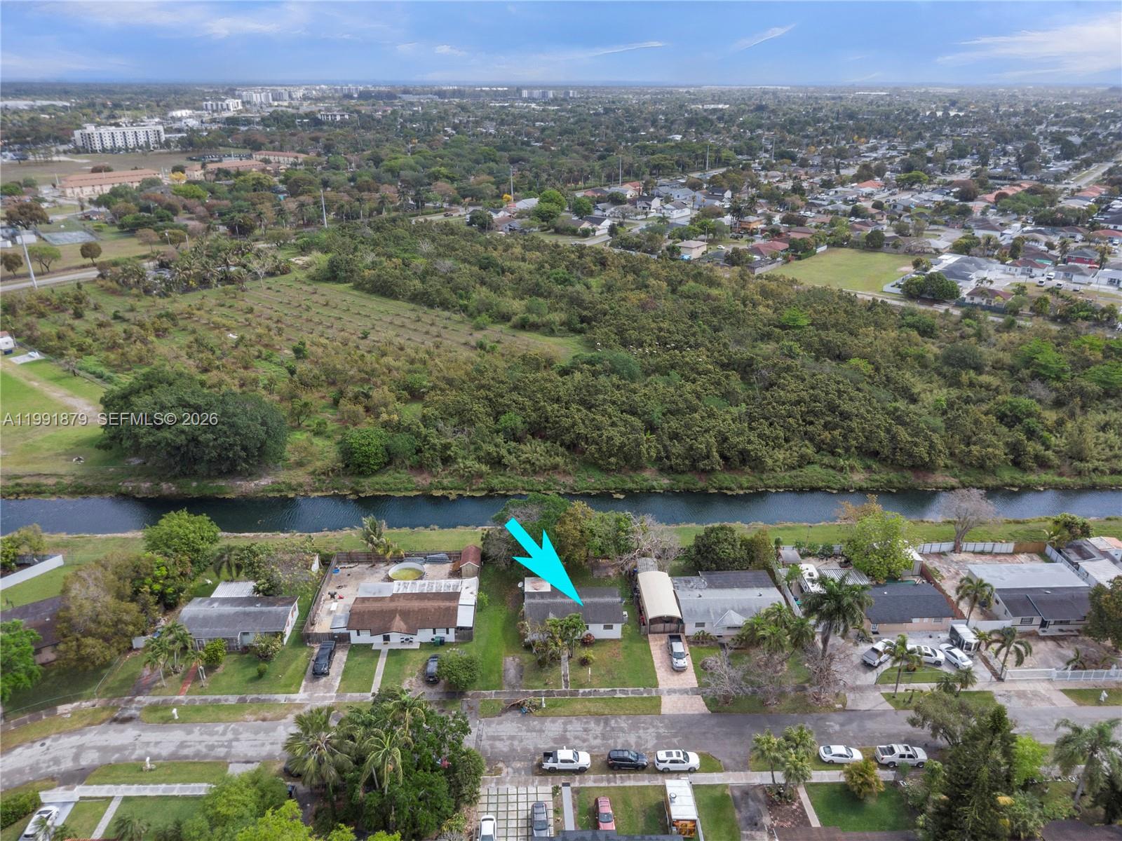 SCHOOL HOUSE SUB - Residential