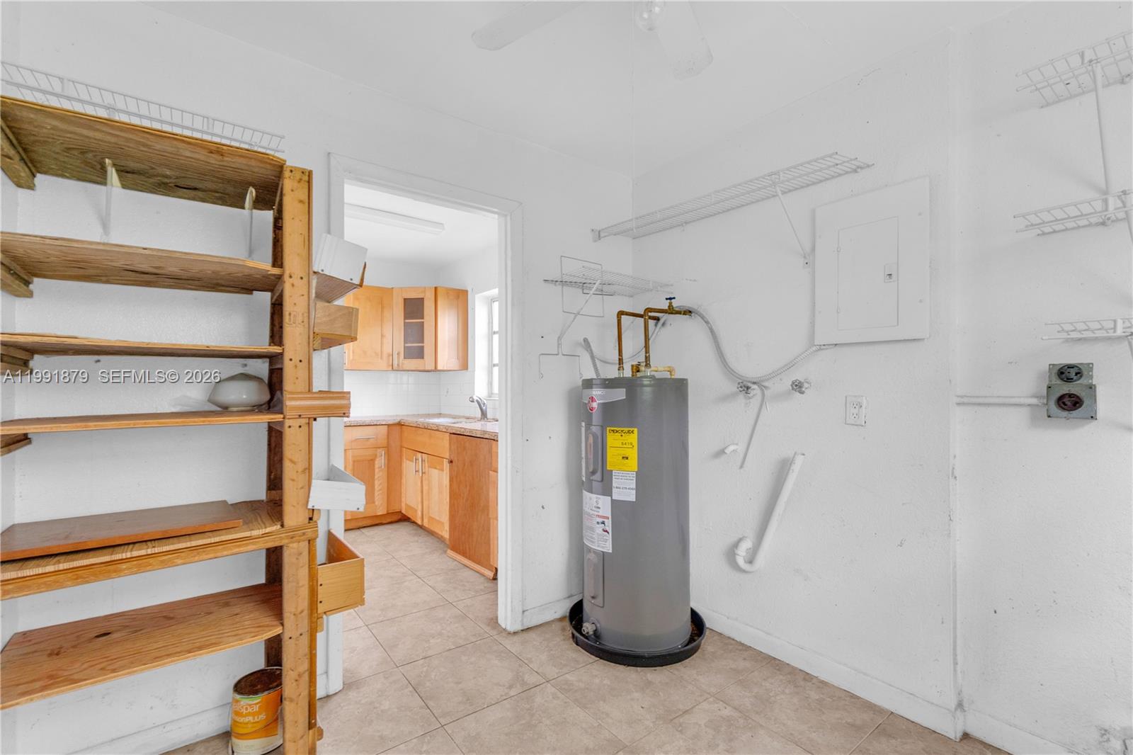 SCHOOL HOUSE SUB - Residential