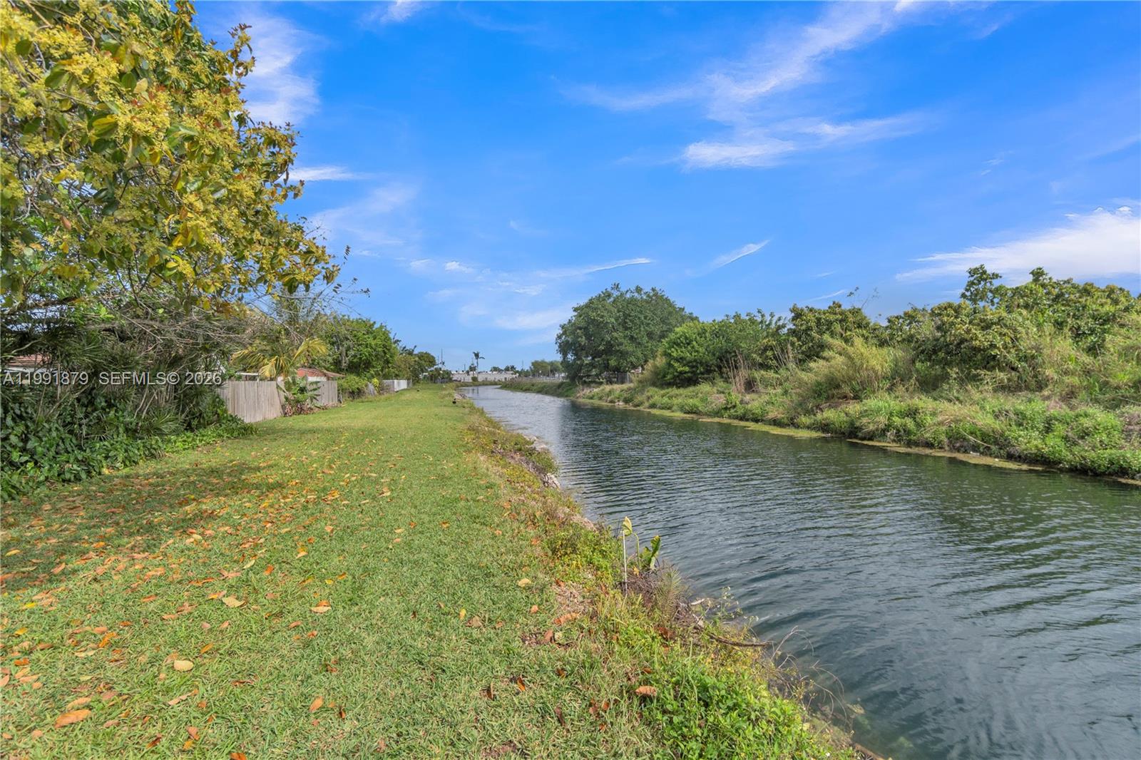 SCHOOL HOUSE SUB - Residential