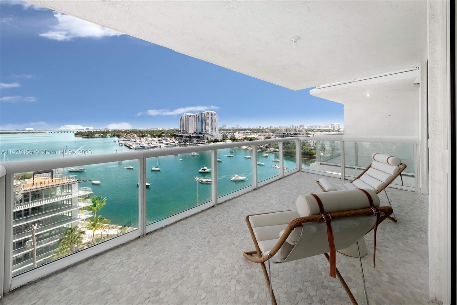 THE GRAND VENETIAN CONDO - Residential