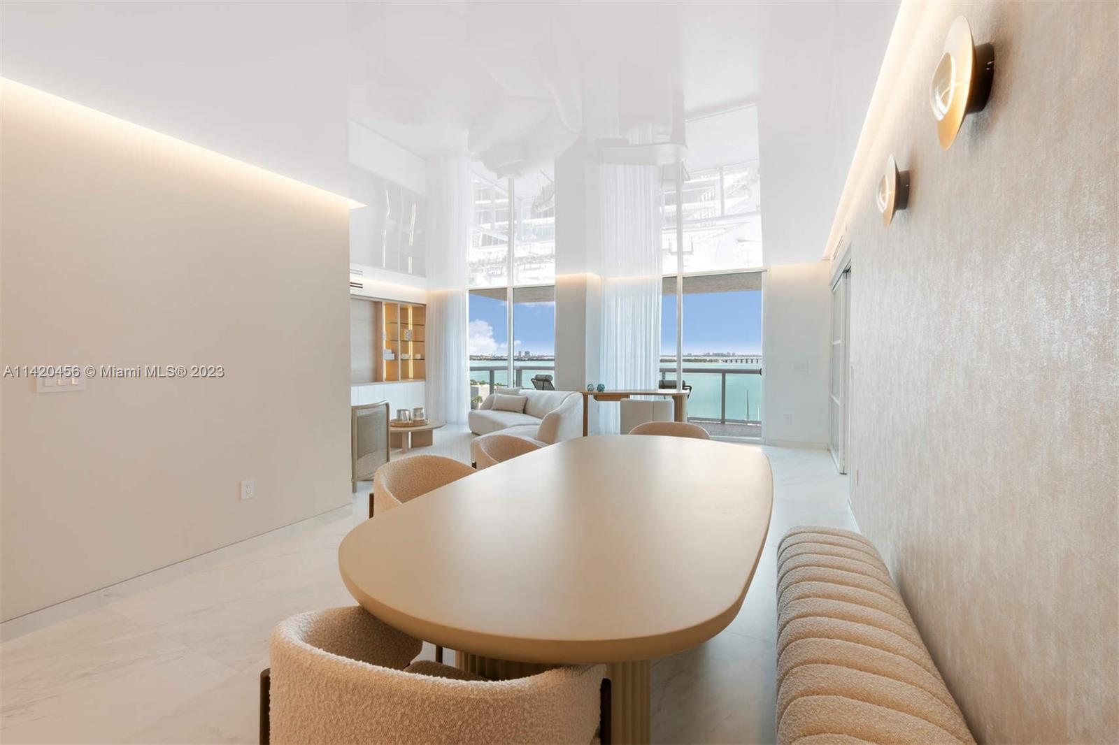 THE GRAND VENETIAN CONDO - Residential