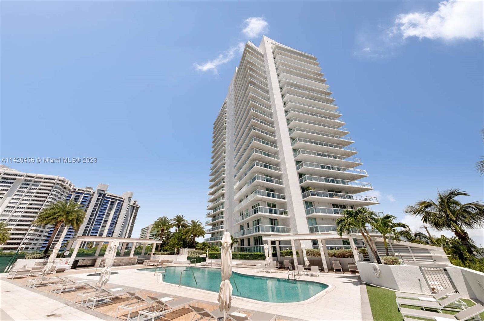 THE GRAND VENETIAN CONDO - Residential