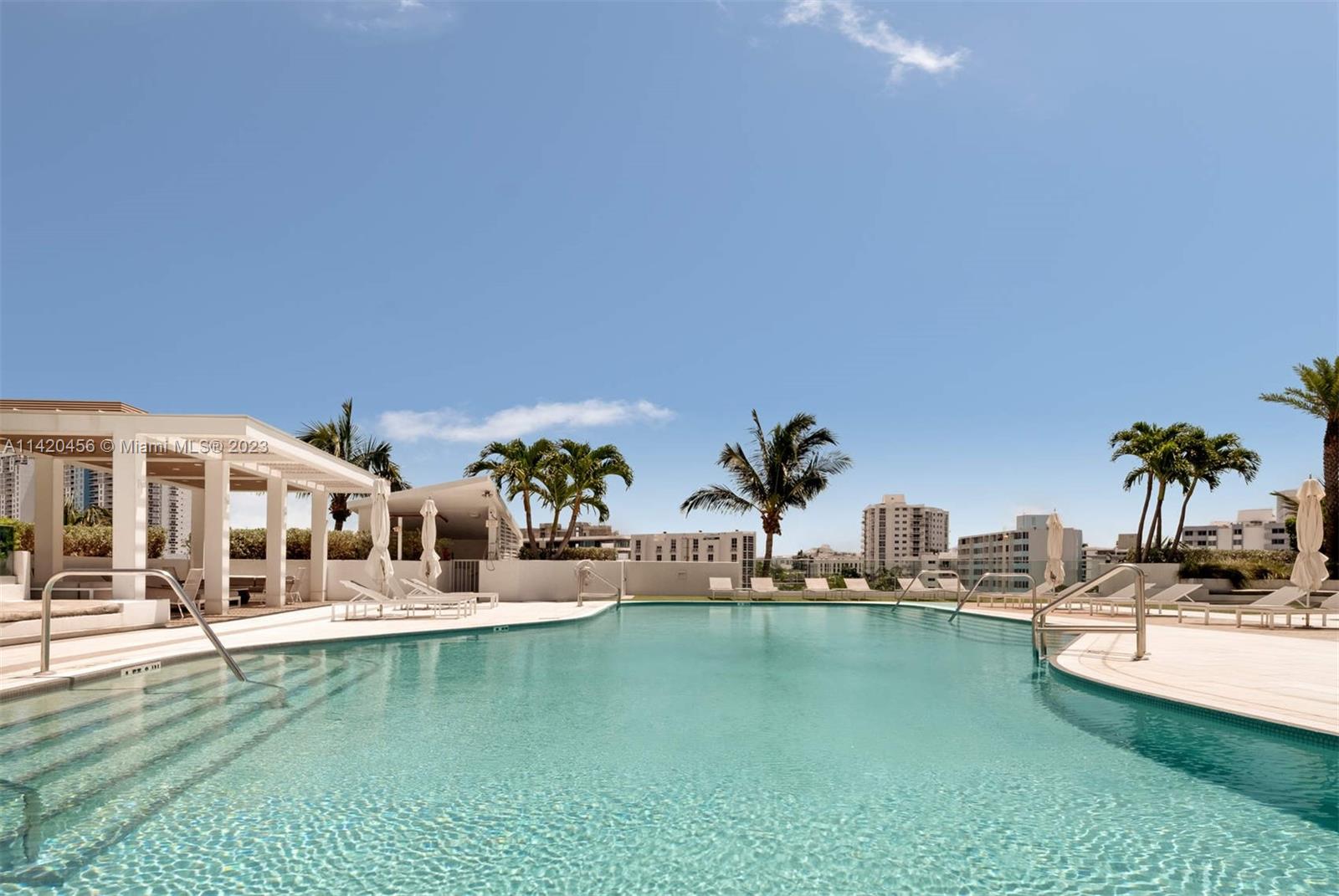 THE GRAND VENETIAN CONDO - Residential