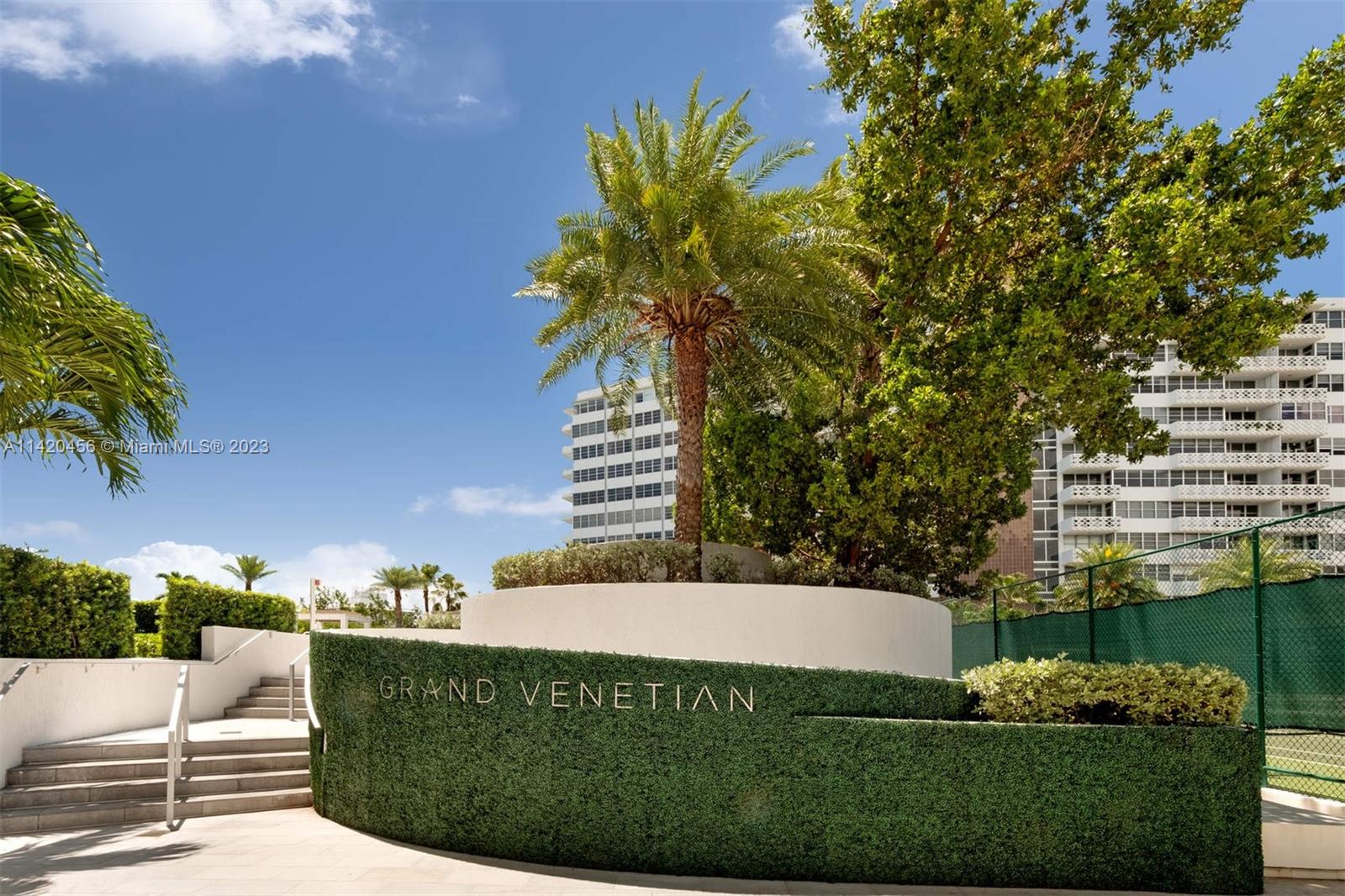 THE GRAND VENETIAN CONDO - Residential