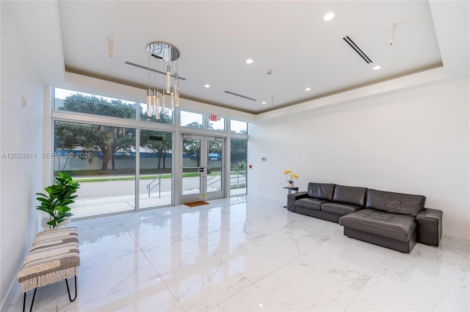 10450 NW 33rd St 301